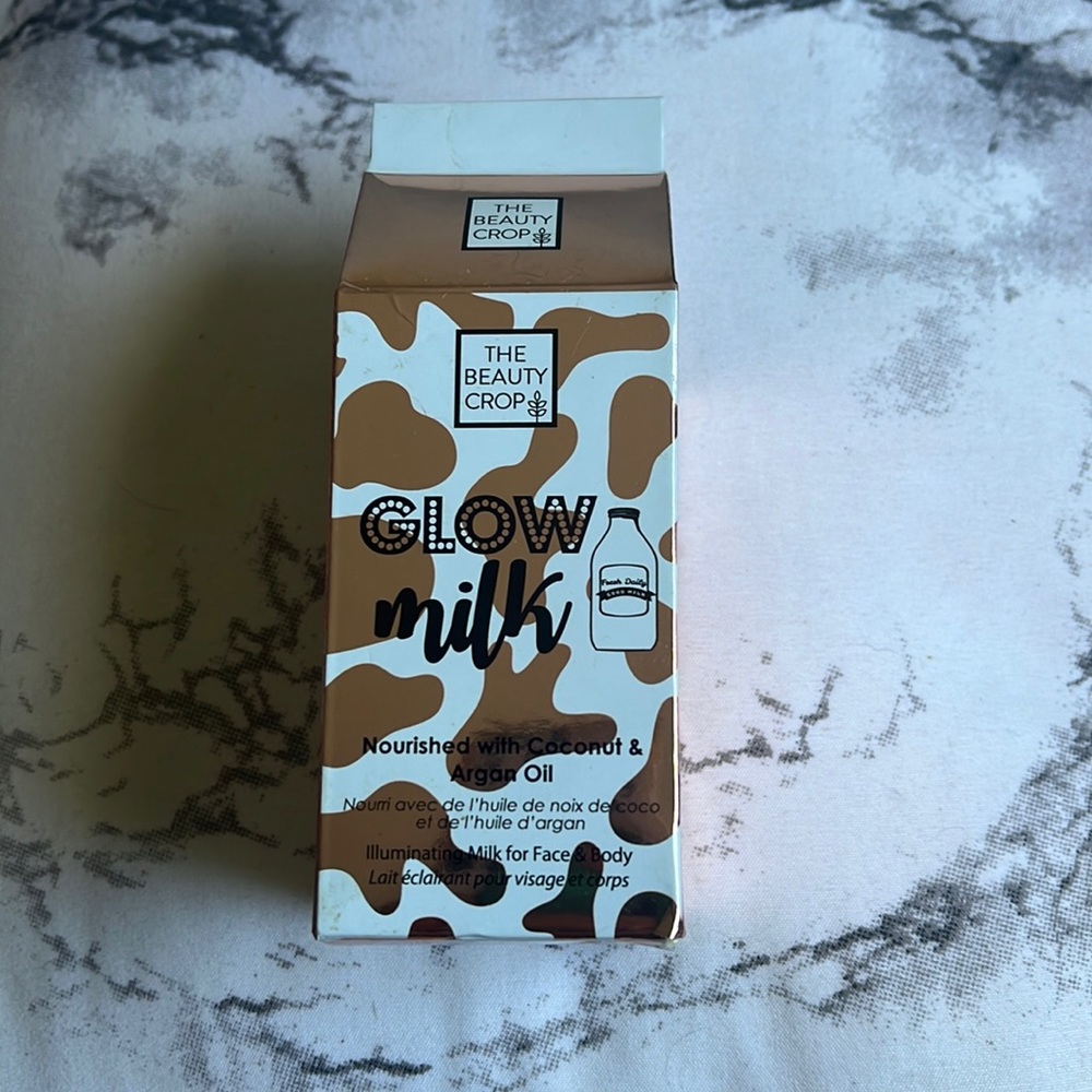 The beauty crop glow milk liquid highlighter - blind date